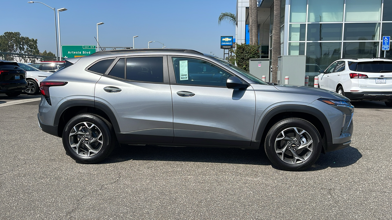 2025 Chevrolet Trax LT 7