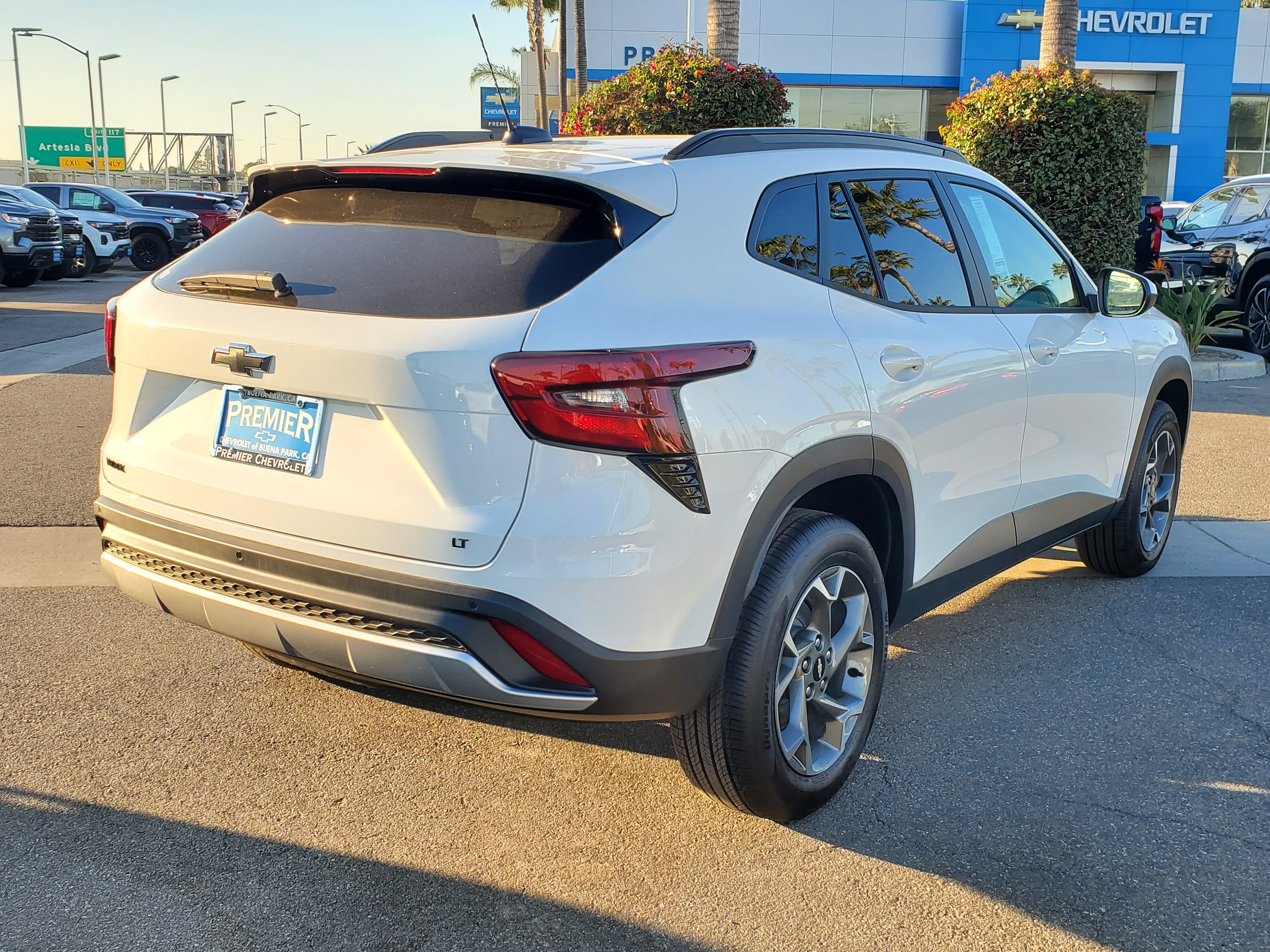 2025 Chevrolet Trax LT 6