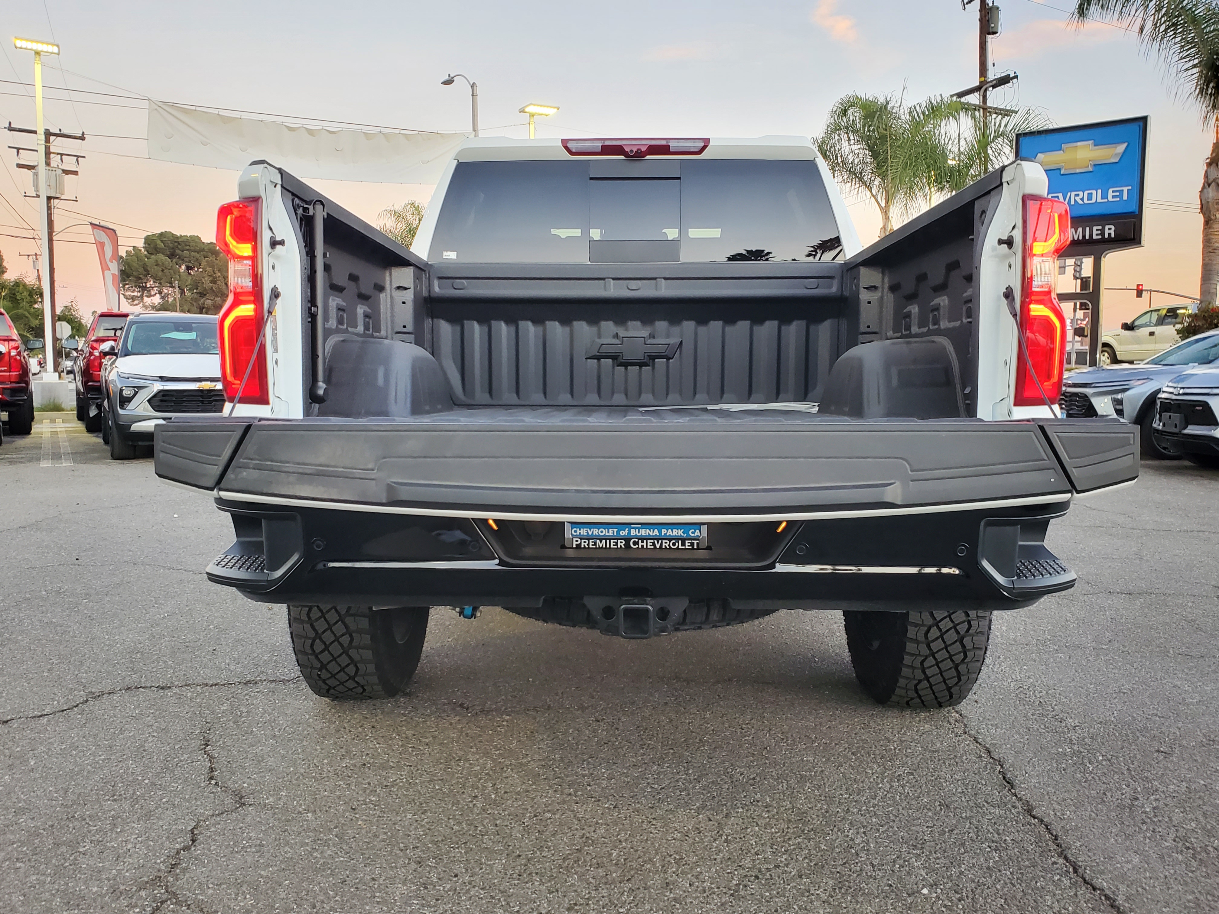 2025 Chevrolet Silverado 1500 ZR2 26