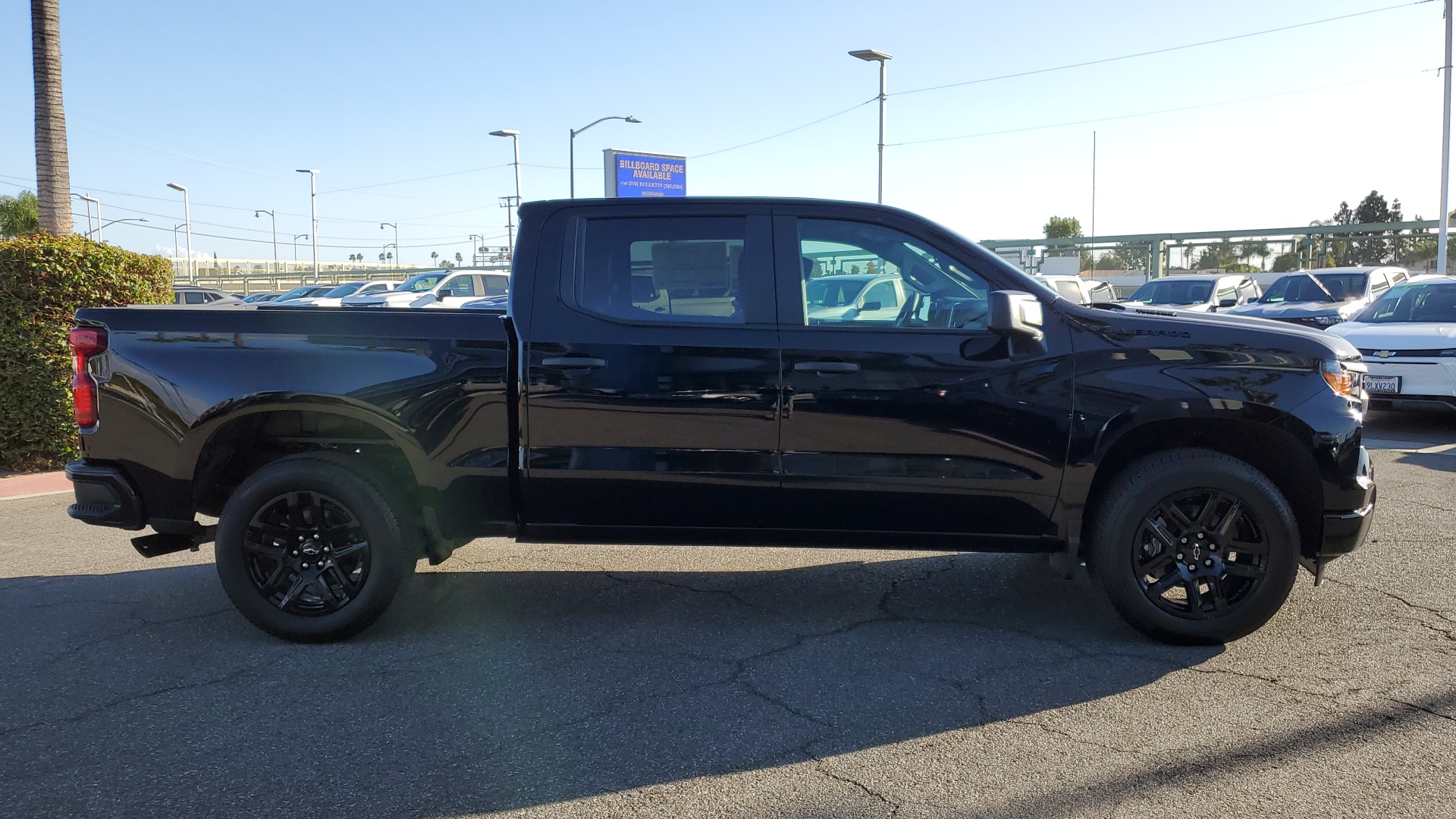 2025 Chevrolet Silverado 1500 Custom 6