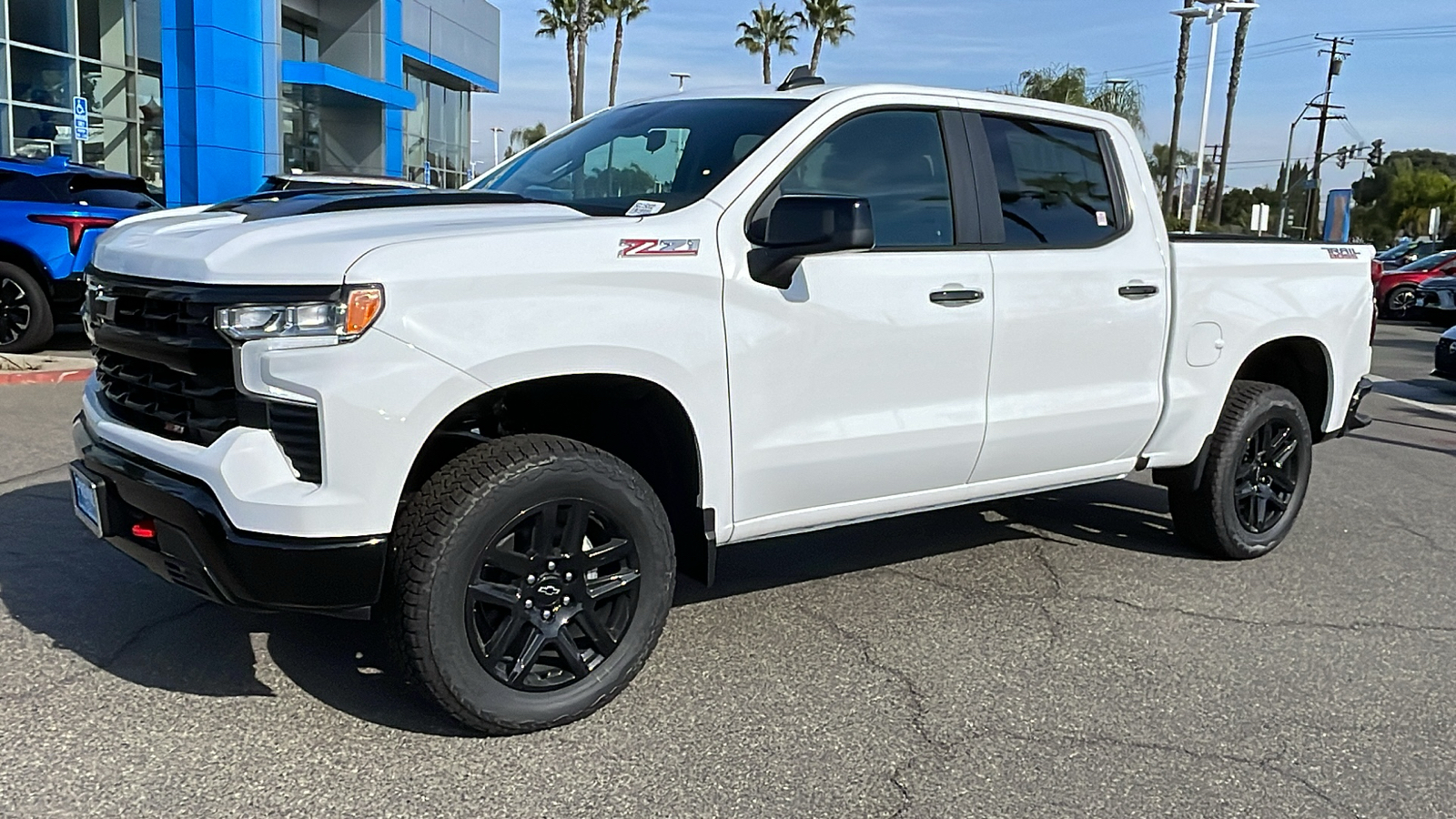 2025 Chevrolet Silverado 1500 LT Trail Boss 1