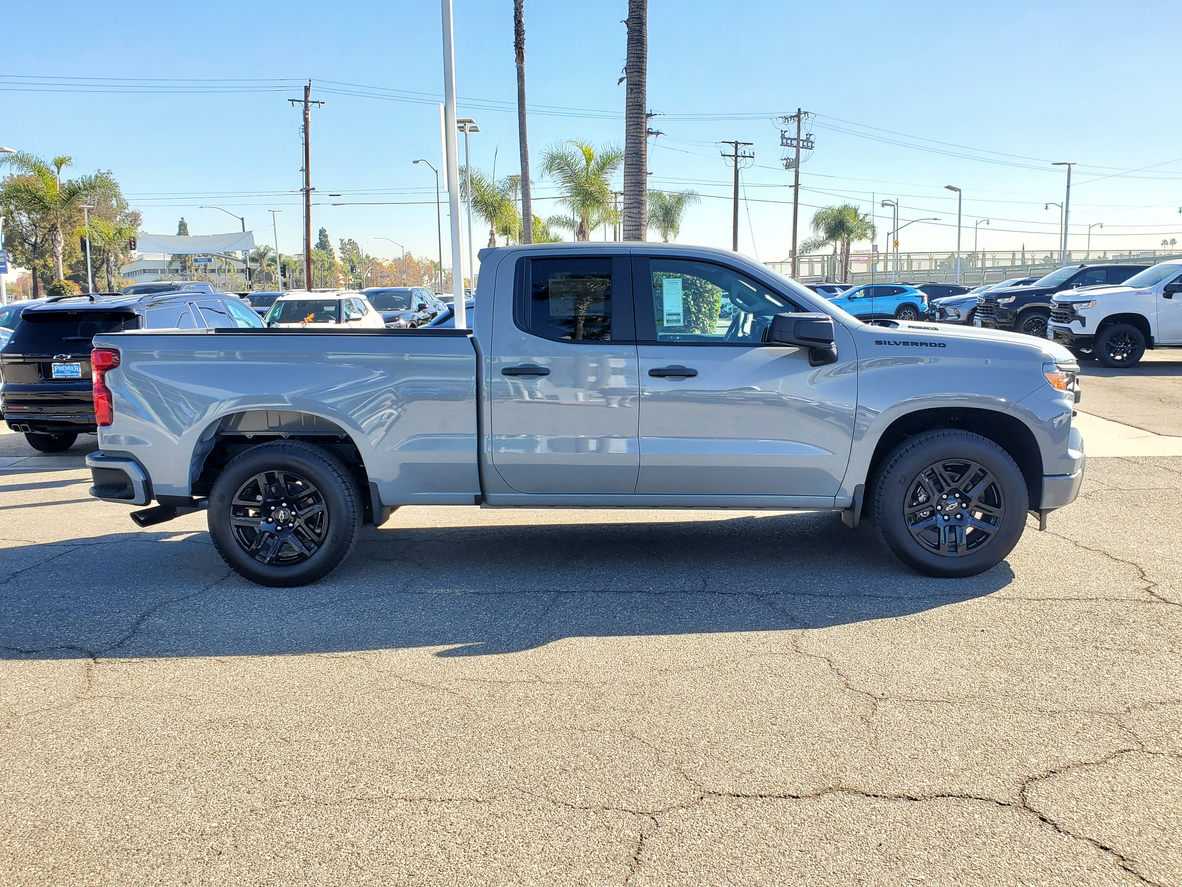 2025 Chevrolet Silverado 1500 Custom 7