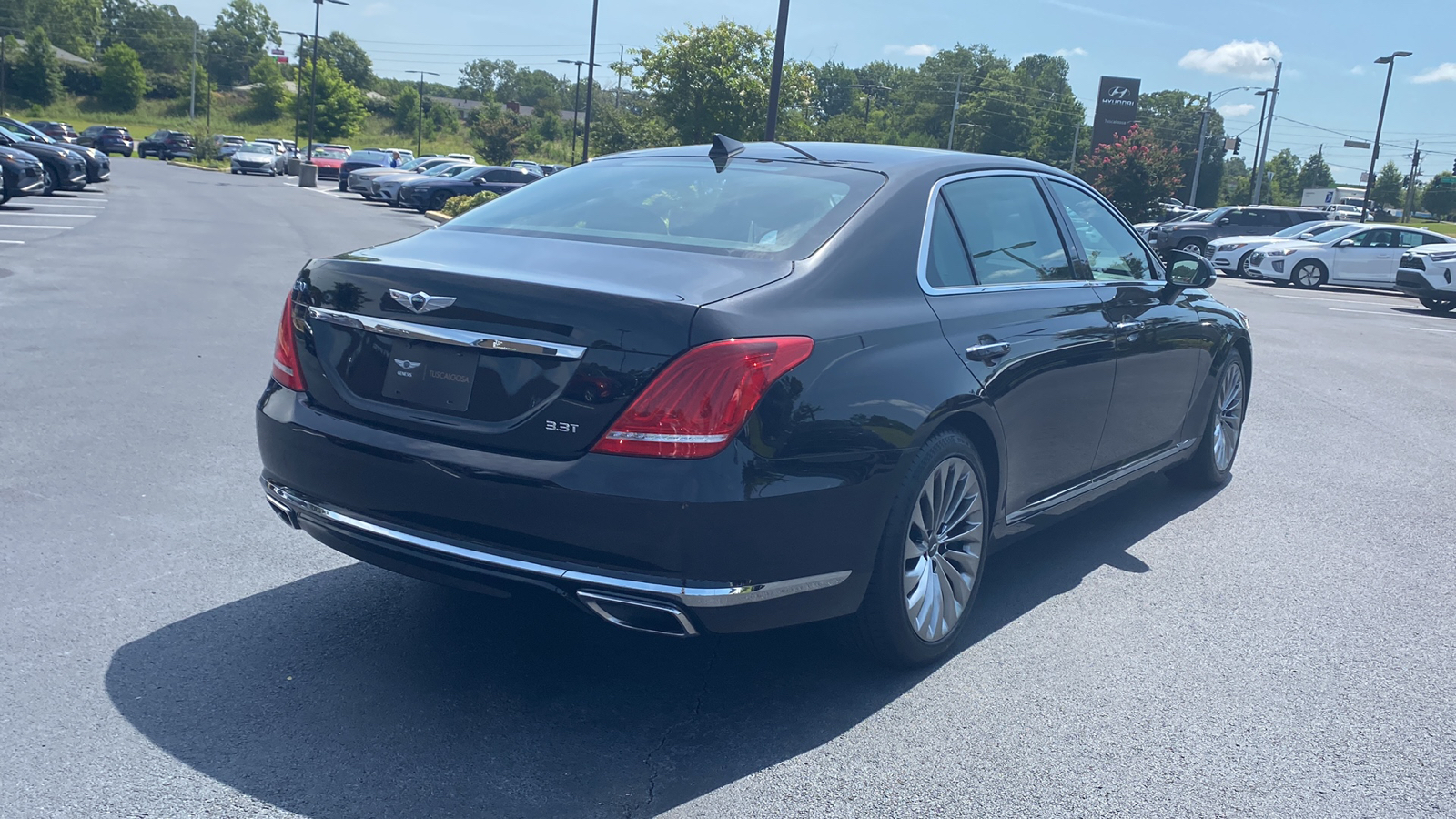 2018 Genesis G90  7