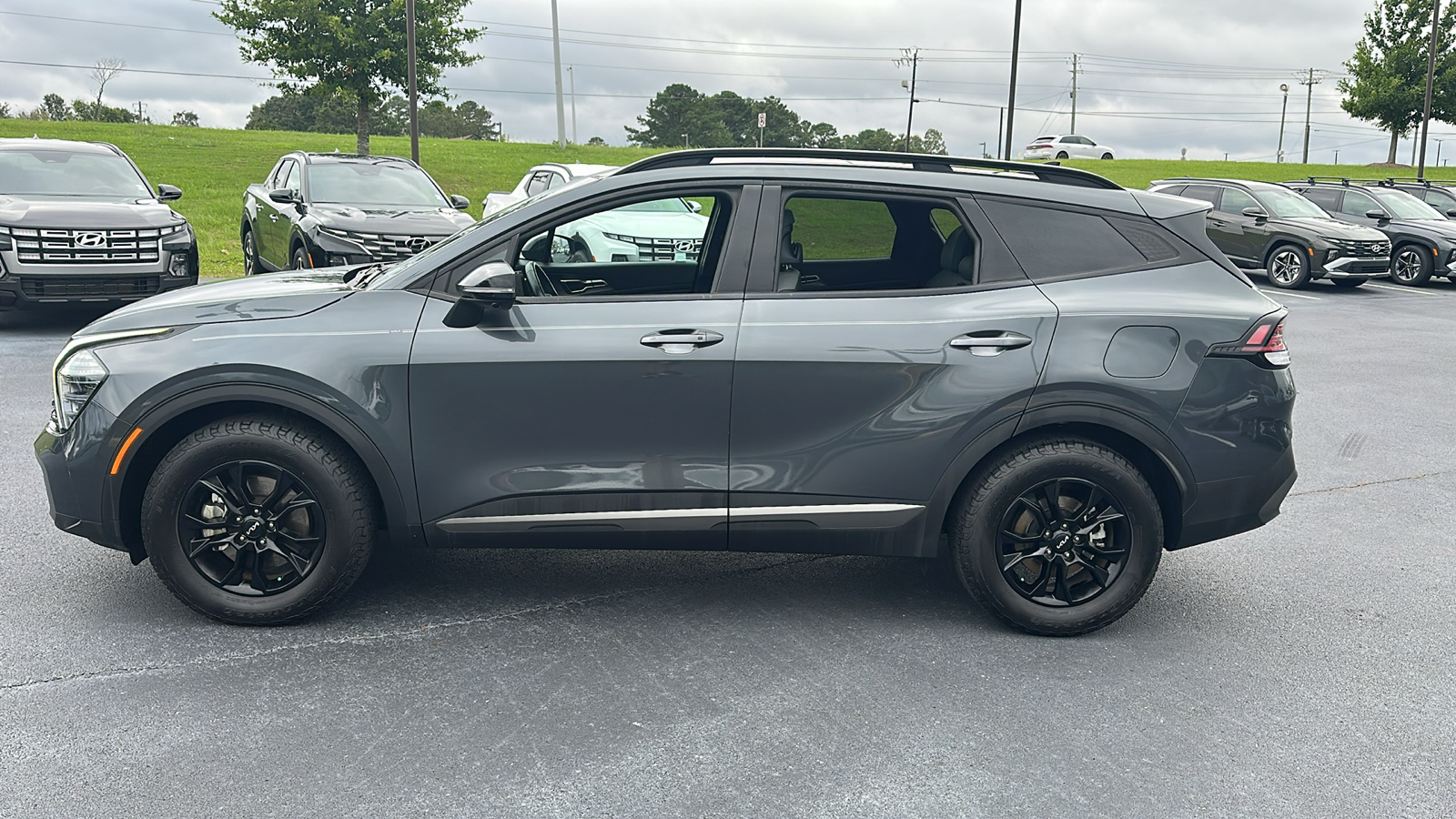 2023 Kia Sportage  4