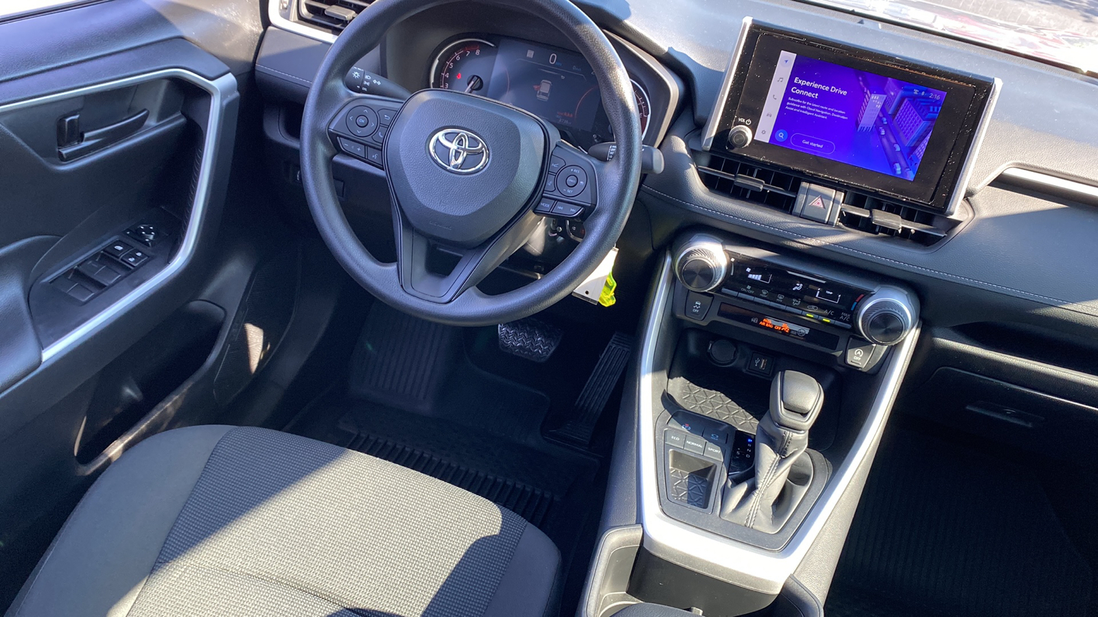 2024 Toyota RAV4  27