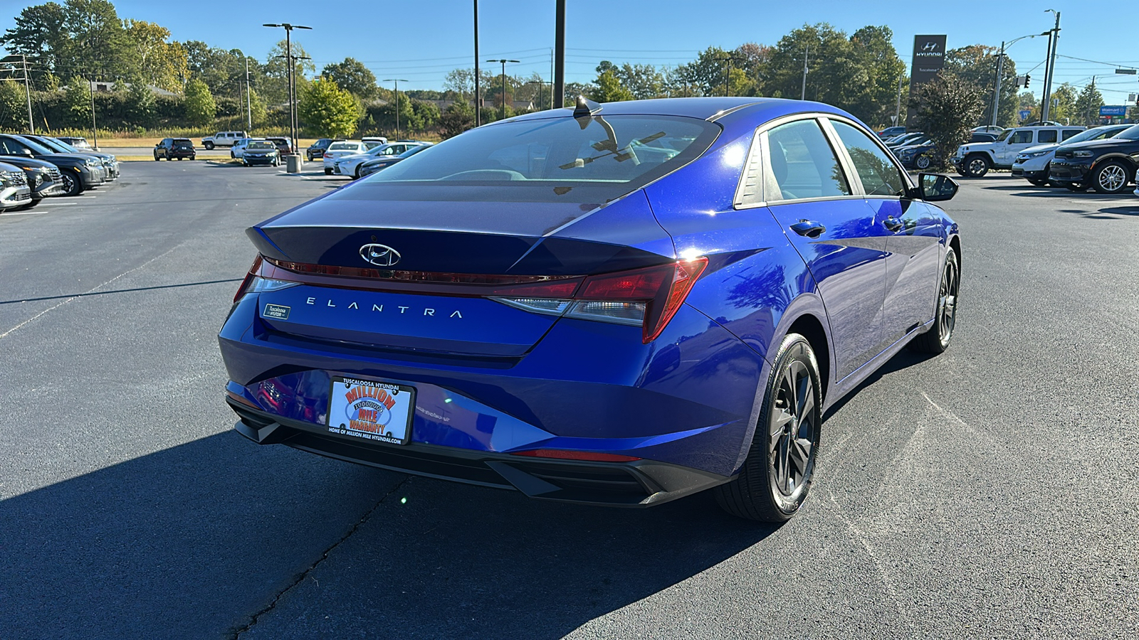 2023 Hyundai Elantra  7