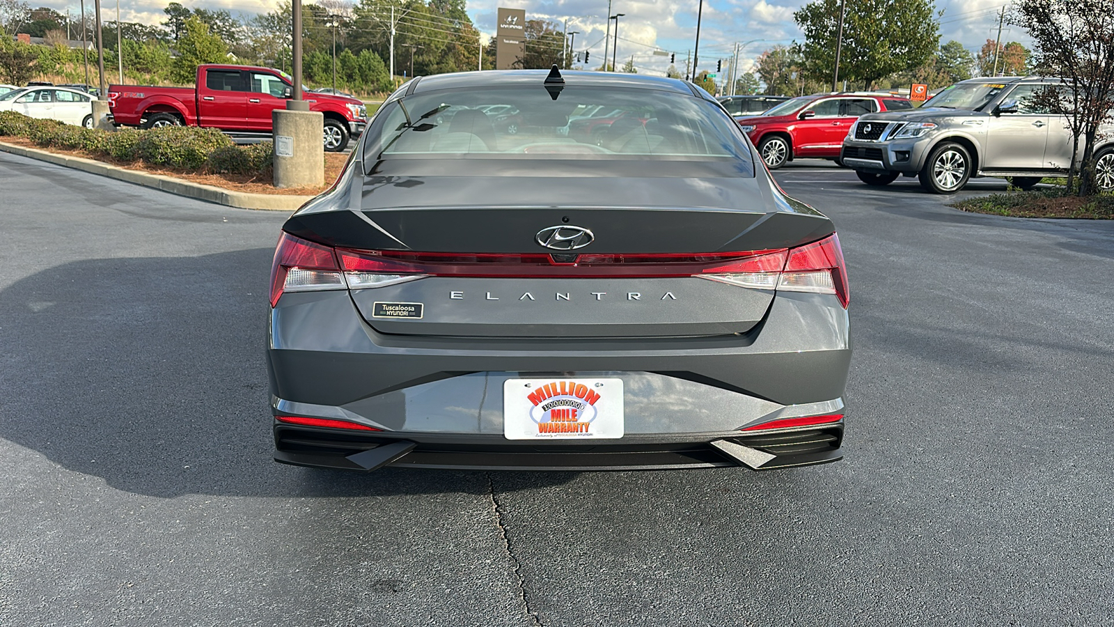 2023 Hyundai Elantra  6