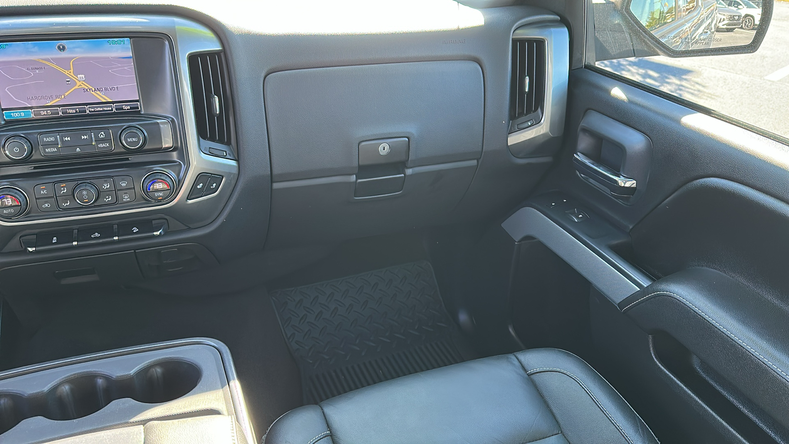 2015 Chevrolet Silverado 1500 2WD  25