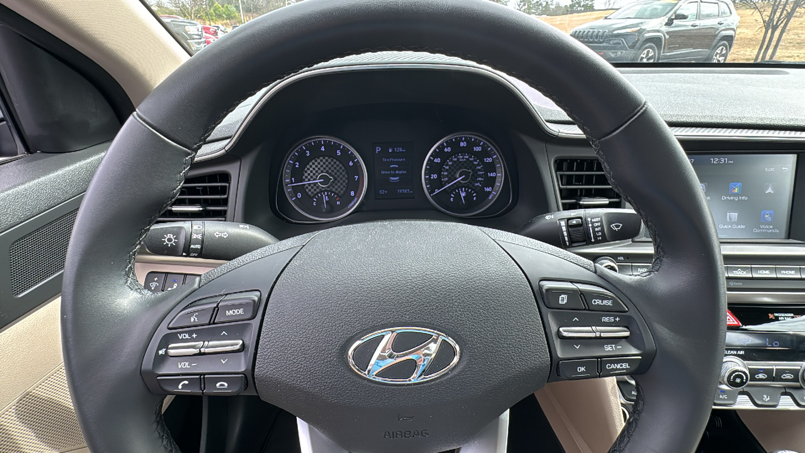 2020 Hyundai Elantra  12