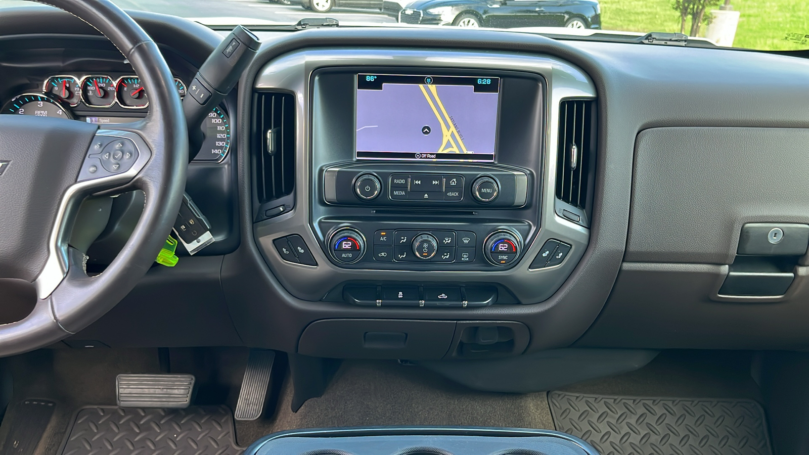 2018 Chevrolet Silverado 1500 4WD  24