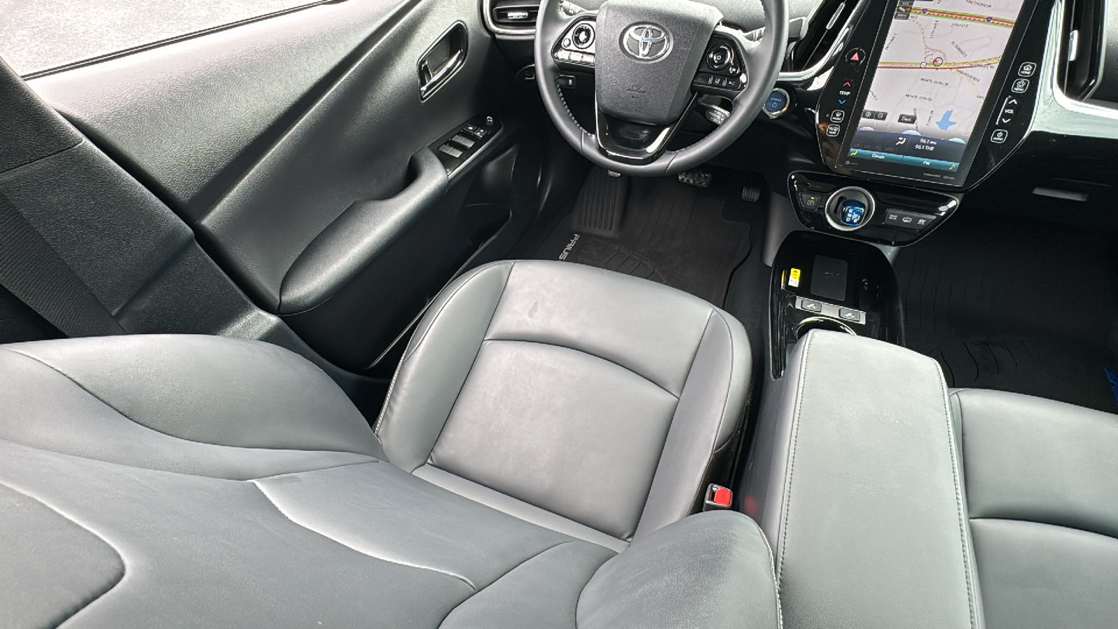2021 Toyota Prius Prime  25