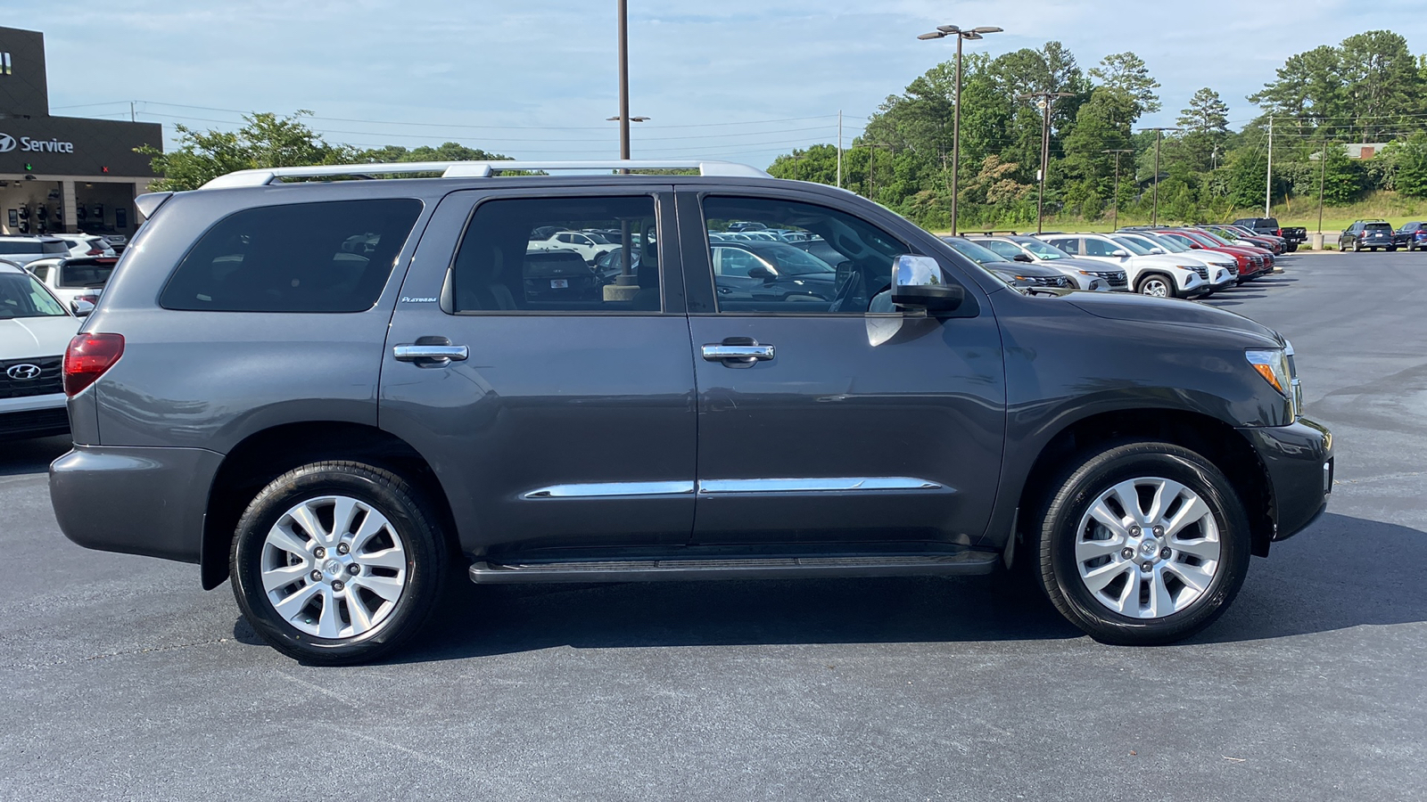 2019 Toyota Sequoia  8