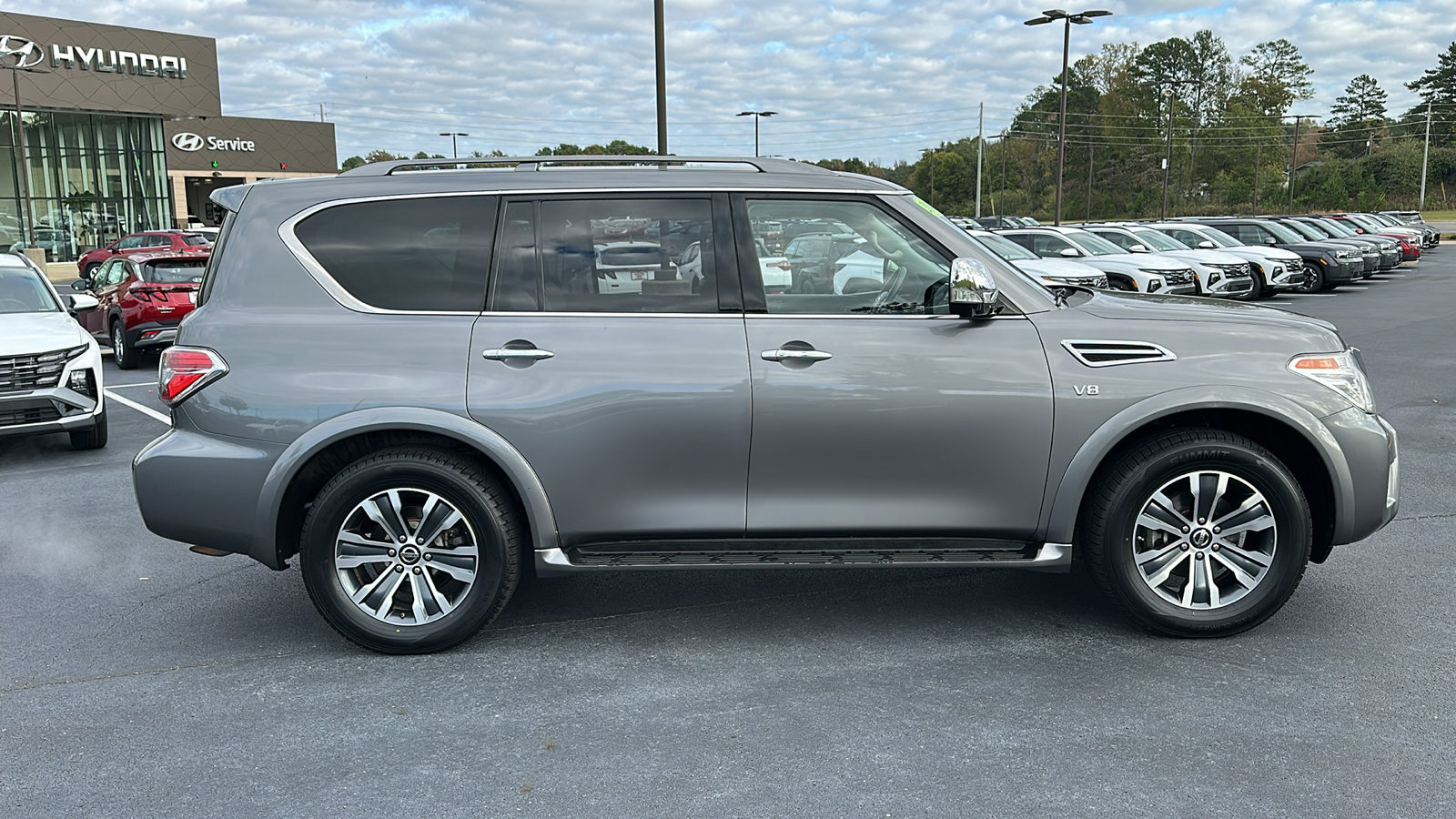 2018 Nissan Armada  8