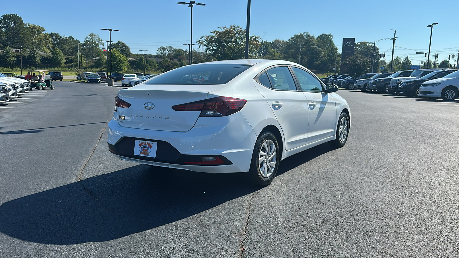 2019 Hyundai Elantra  7