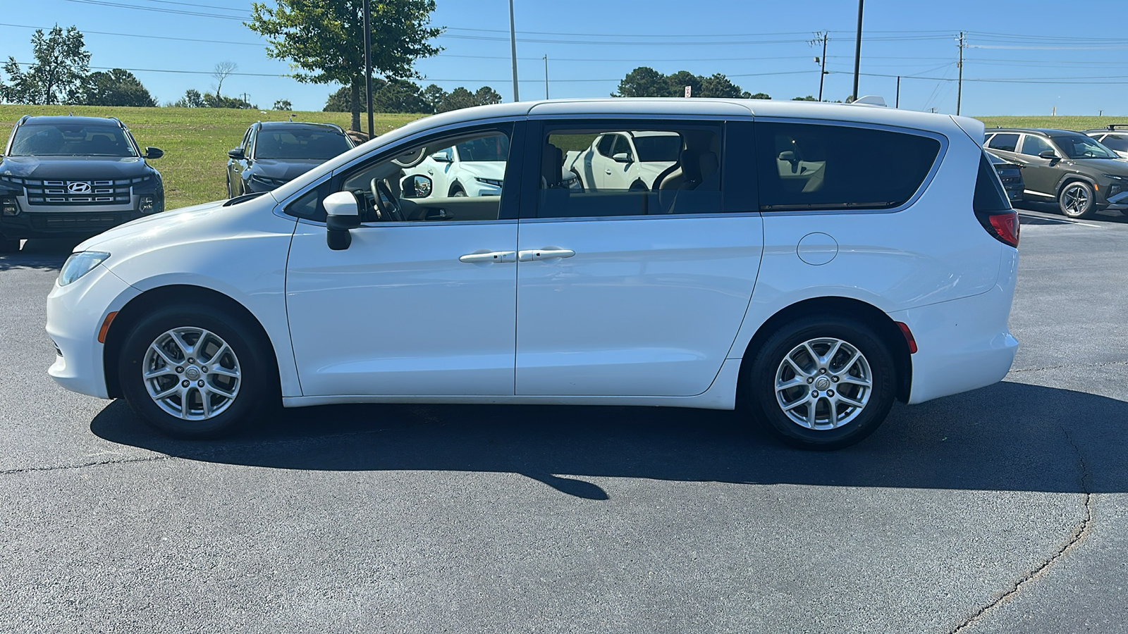 2017 Chrysler Pacifica  4