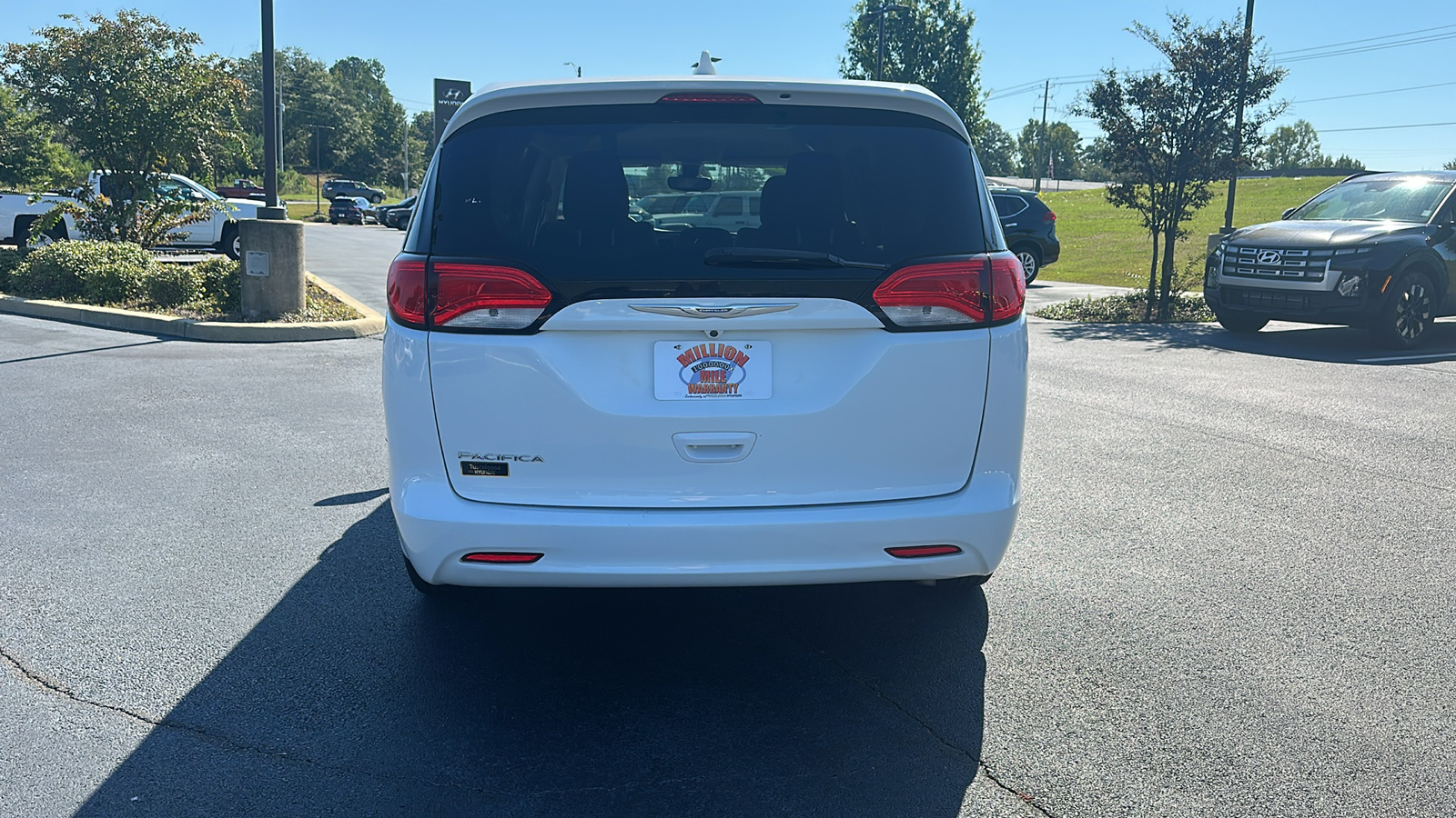 2017 Chrysler Pacifica  6