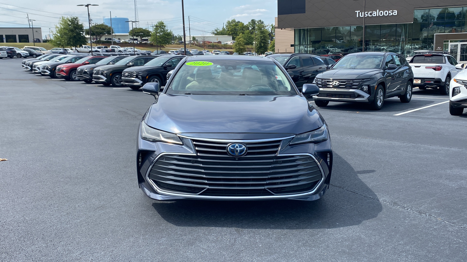 2020 Toyota Avalon Hybrid  2