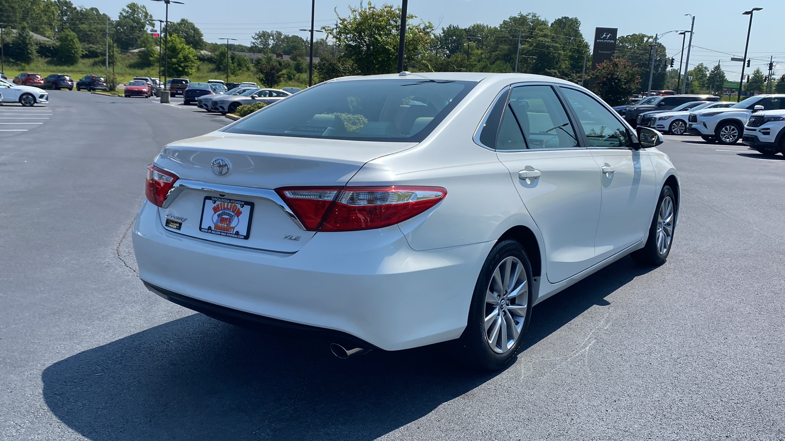 2017 Toyota Camry  7