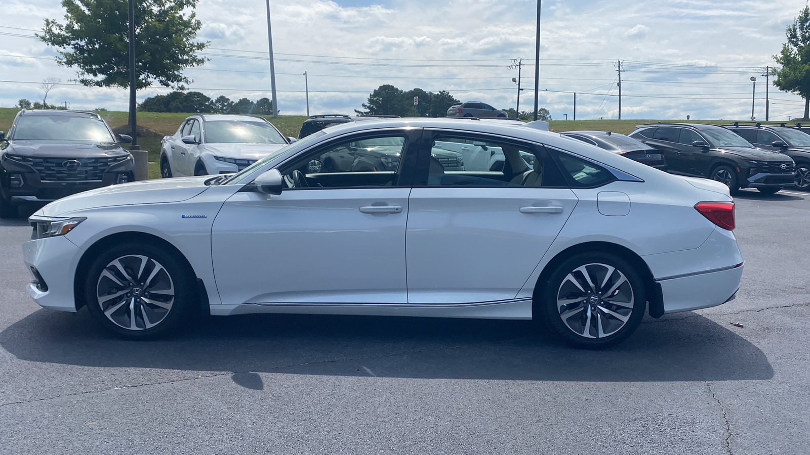 2022 Honda Accord Hybrid  4