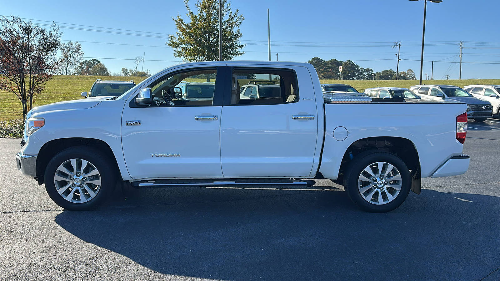 2017 Toyota Tundra 4WD  4