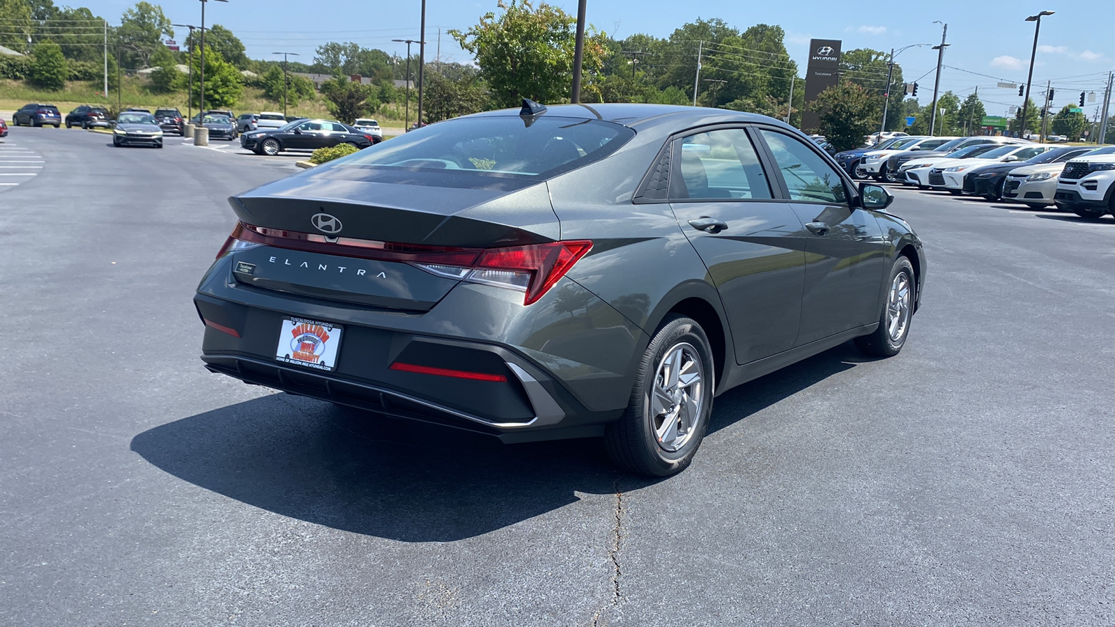 2024 Hyundai Elantra  7