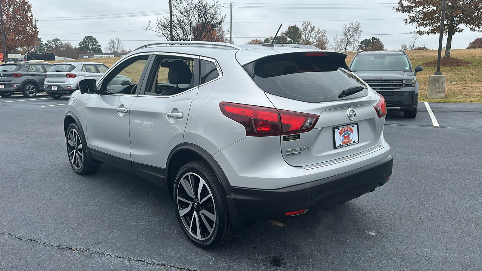 2017 Nissan Rogue Sport  5