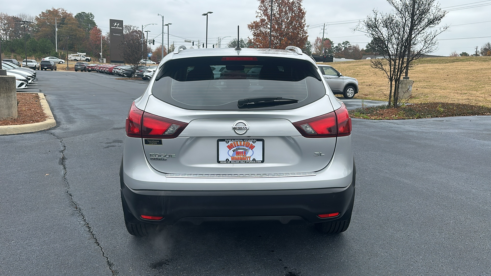 2017 Nissan Rogue Sport  6