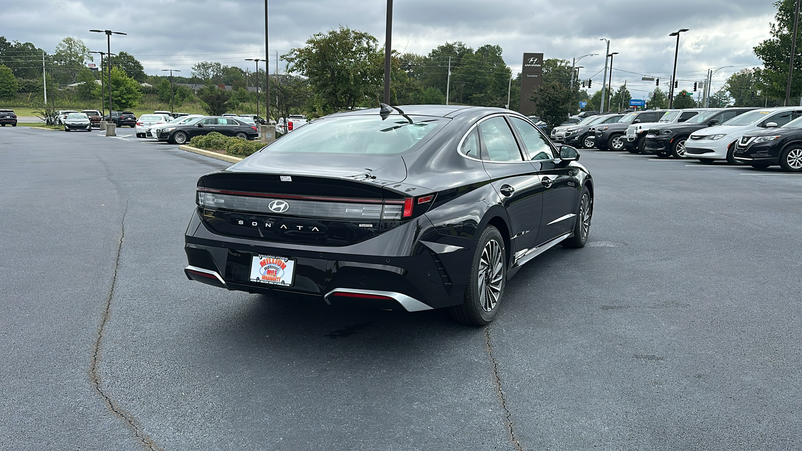 2025 Hyundai Sonata Hybrid  7