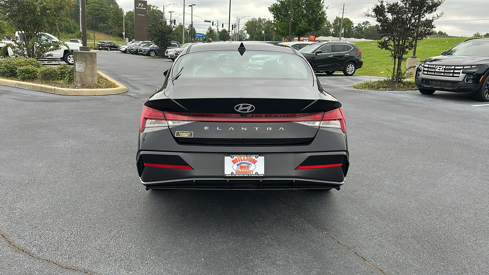 2025 Hyundai Elantra  6