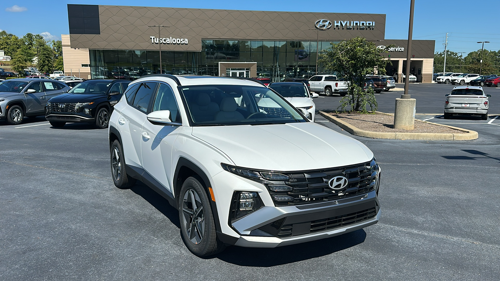 2025 Hyundai Tucson  1