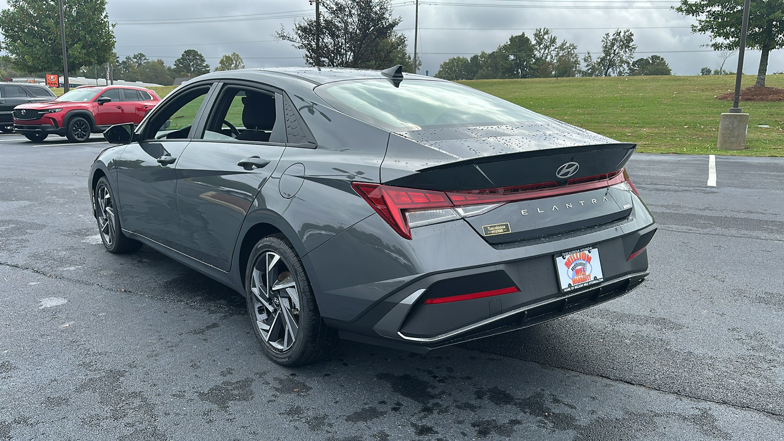 2025 Hyundai Elantra Hybrid  5