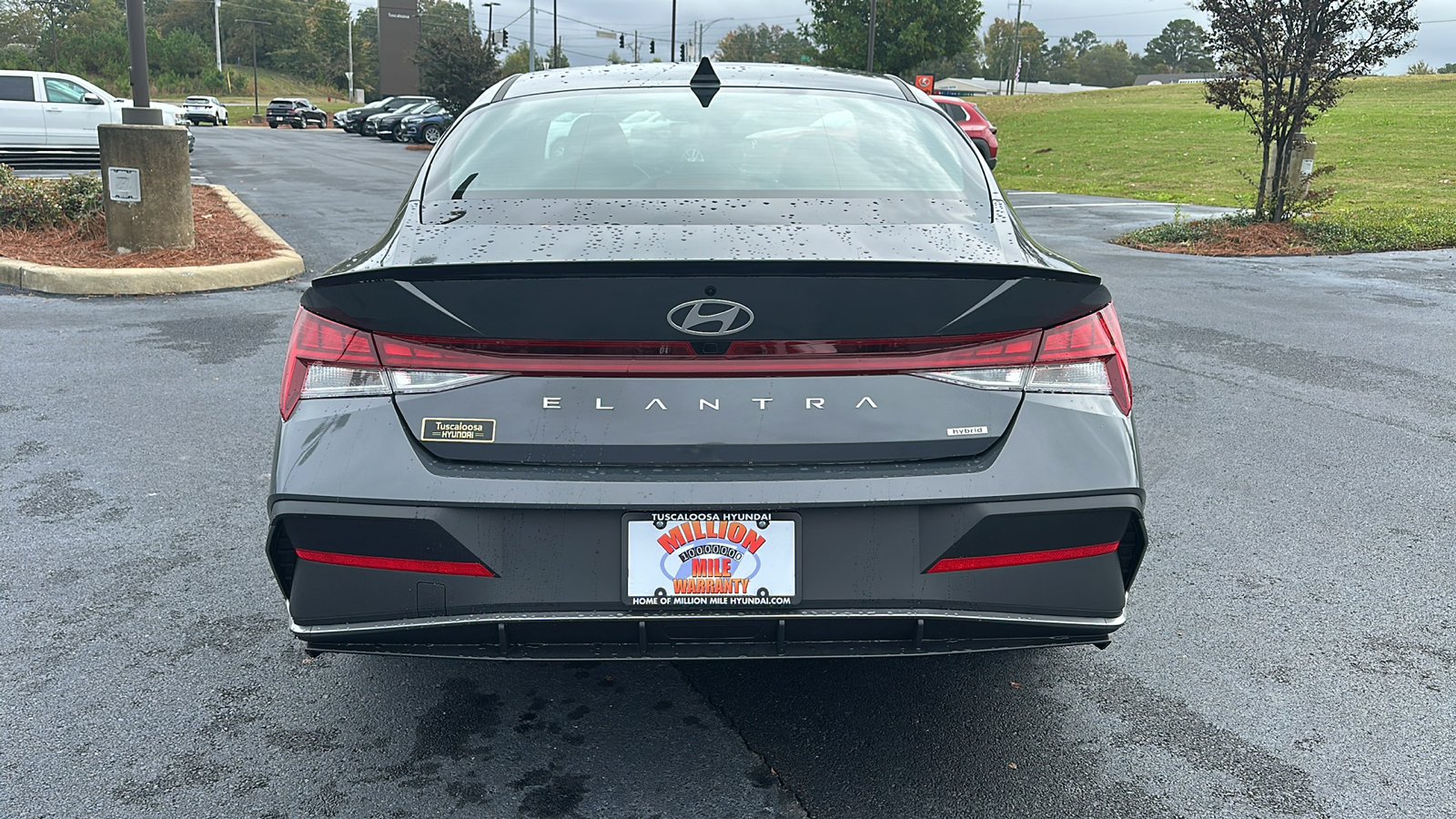 2025 Hyundai Elantra Hybrid  6