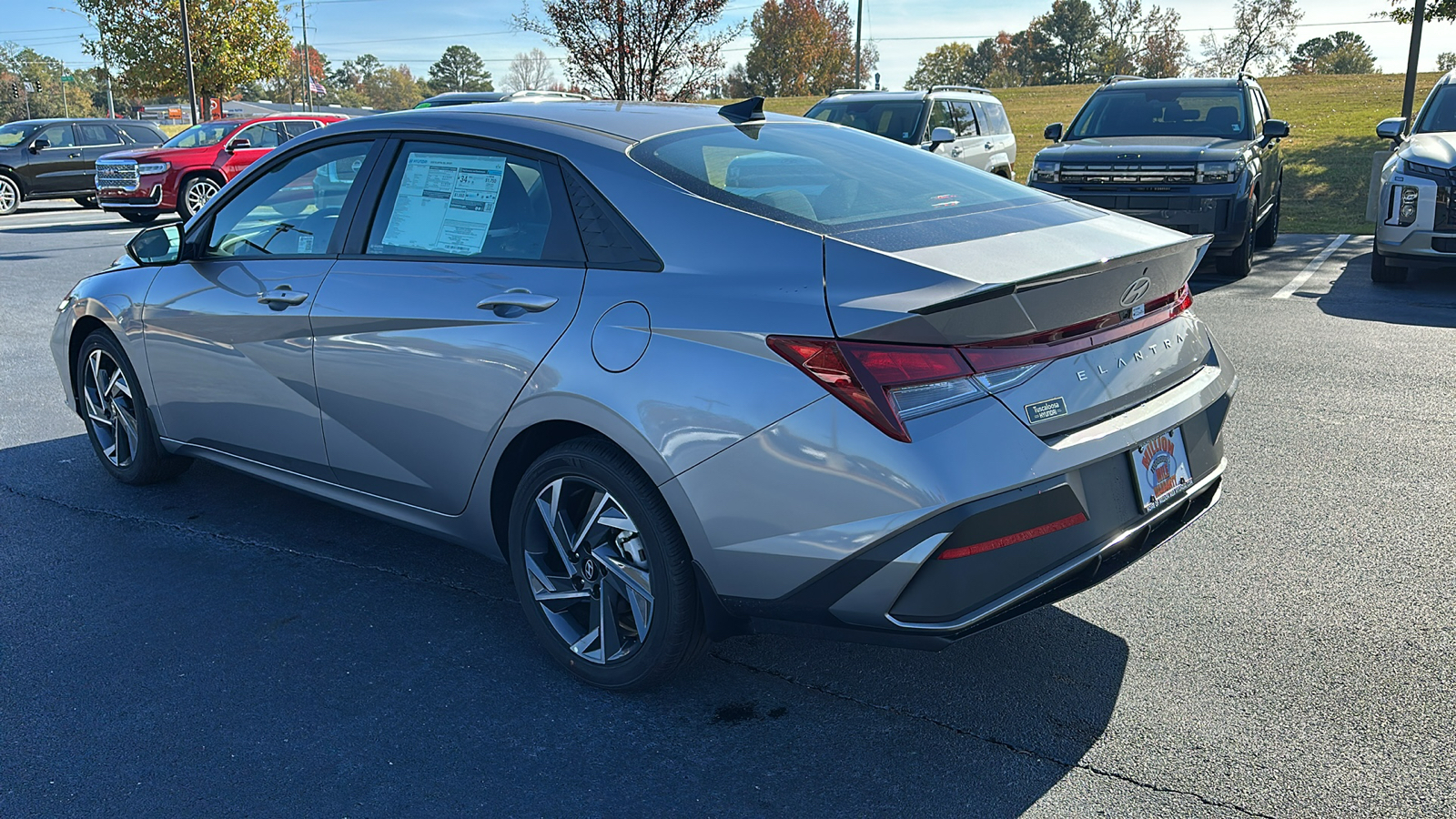 2025 Hyundai Elantra  6