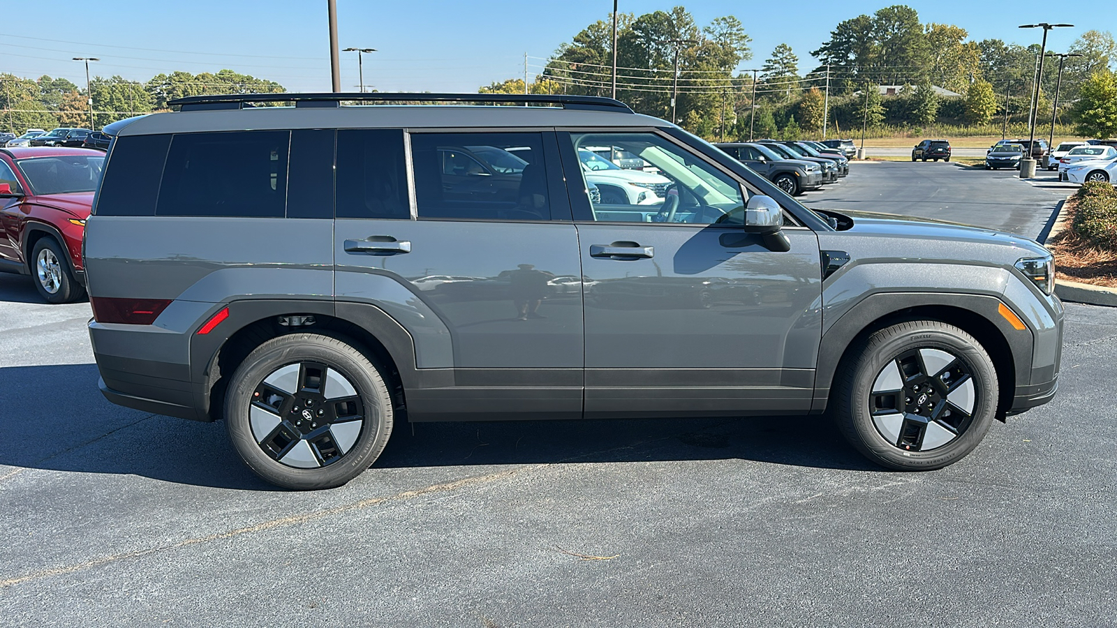 2025 Hyundai Santa Fe Hybrid  8