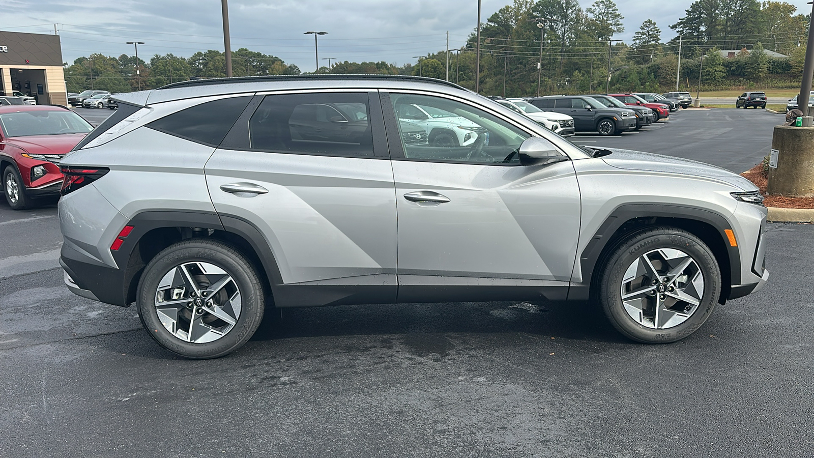 2025 Hyundai Tucson  8