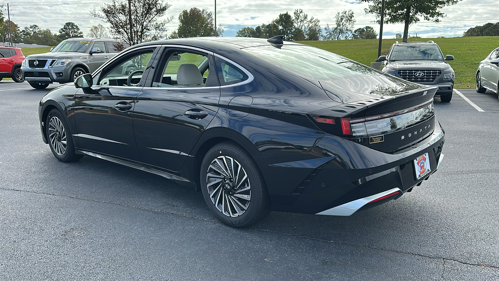 2025 Hyundai Sonata Hybrid  5