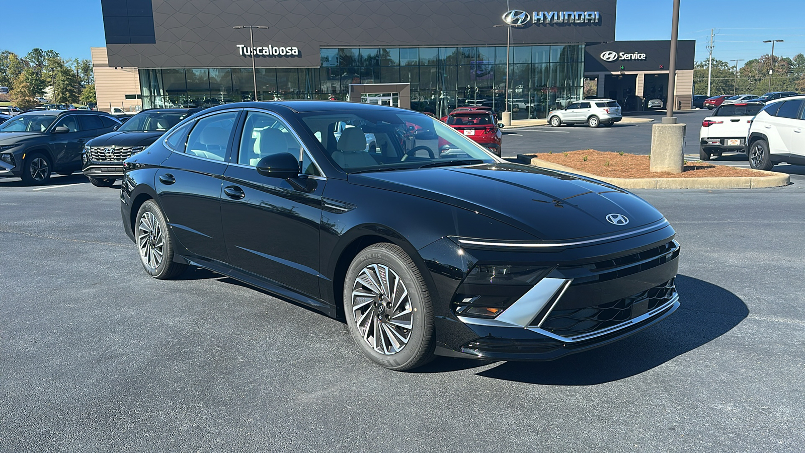 2025 Hyundai Sonata Hybrid  1