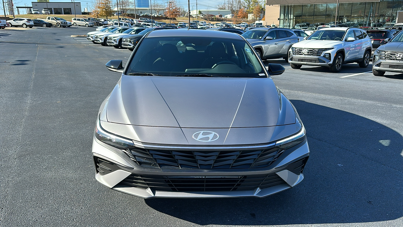 2025 Hyundai Elantra  2