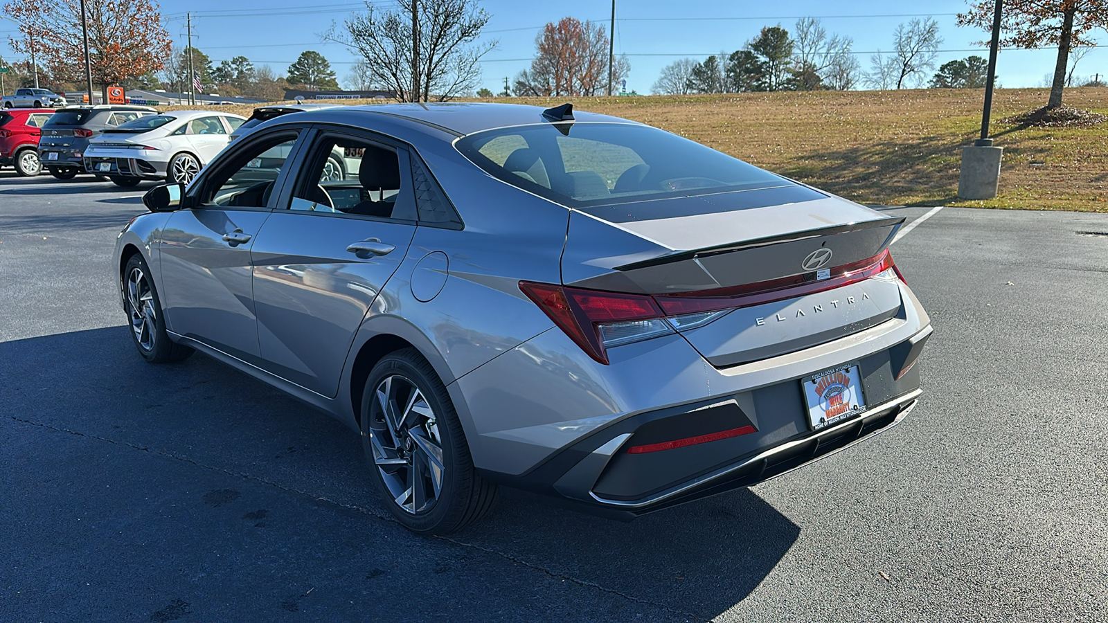 2025 Hyundai Elantra  5