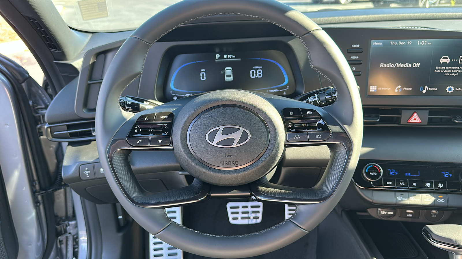 2025 Hyundai Elantra  15