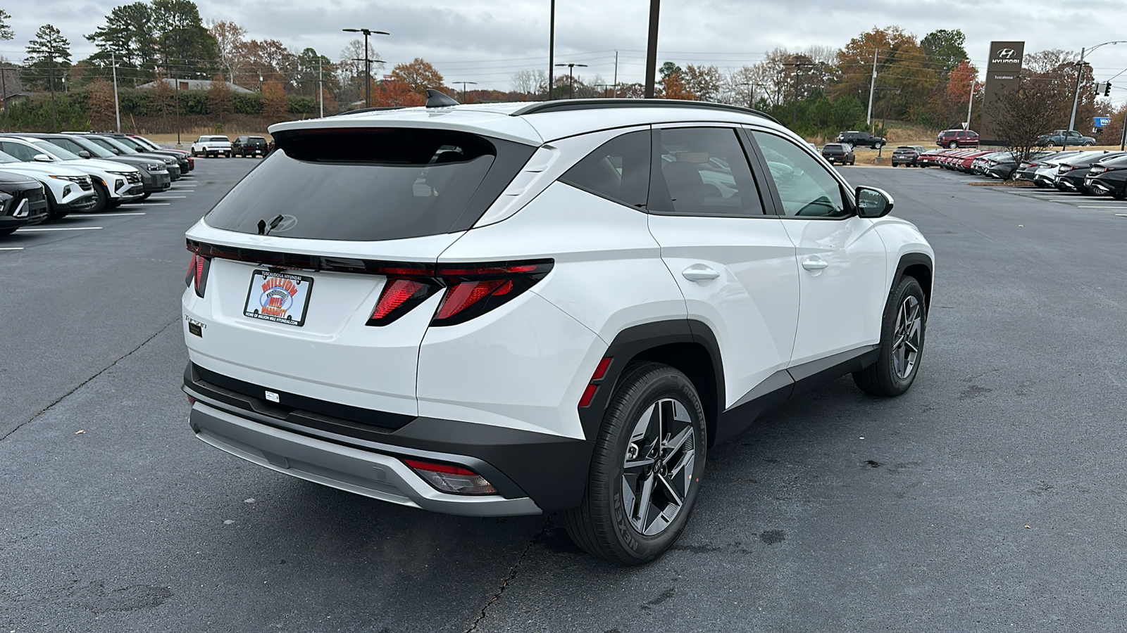 2025 Hyundai Tucson  7