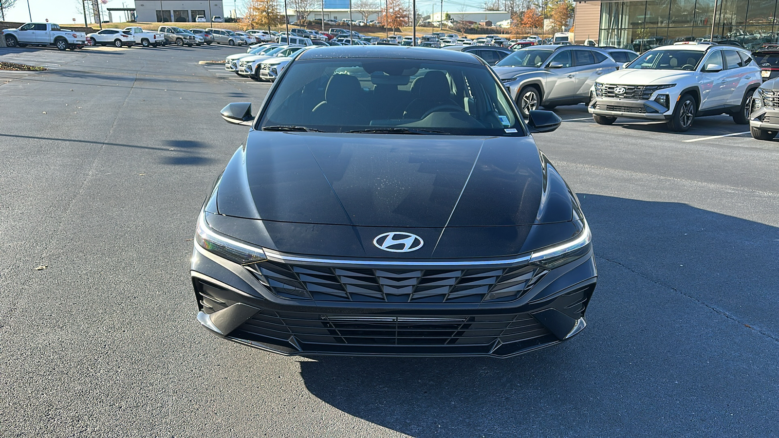 2025 Hyundai Elantra  2