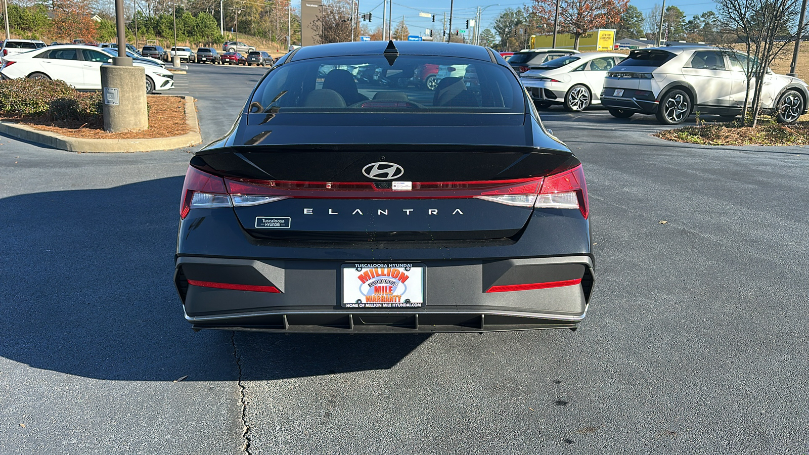 2025 Hyundai Elantra  6