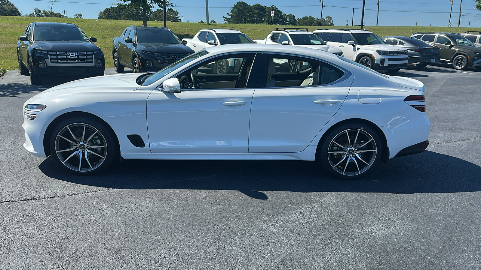 2023 Genesis G70  4