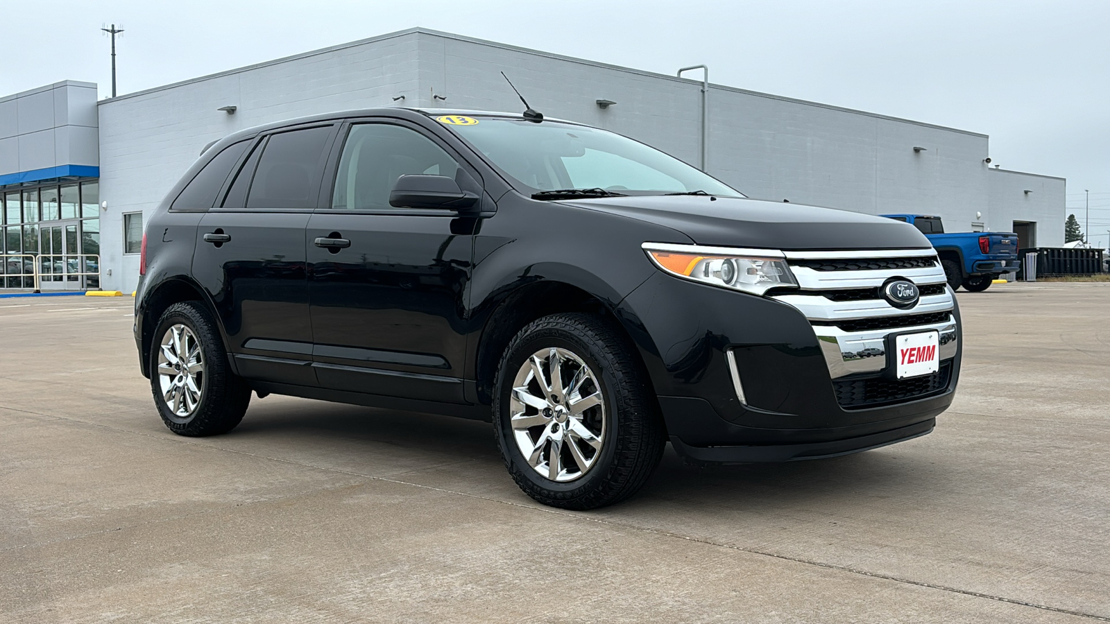 2013 Ford Edge  2