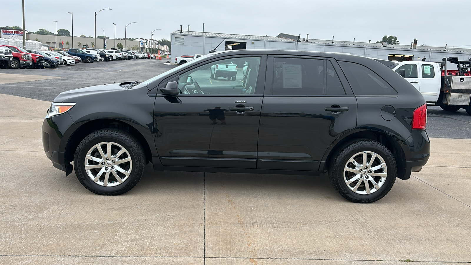 2013 Ford Edge  5