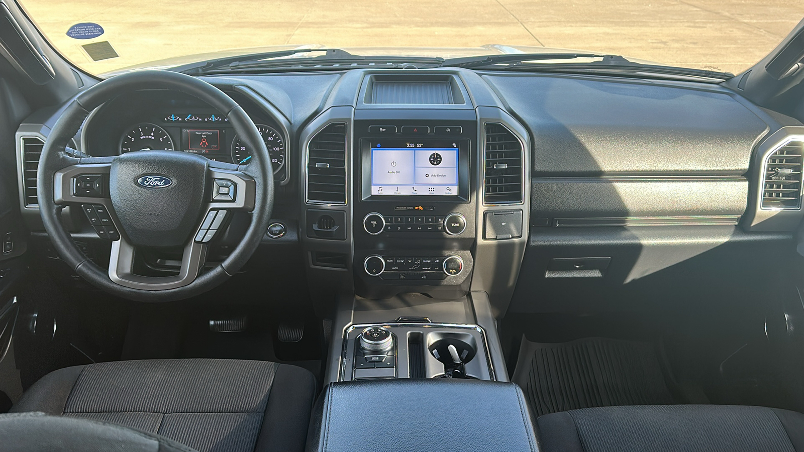 2019 Ford Expedition XLT 23