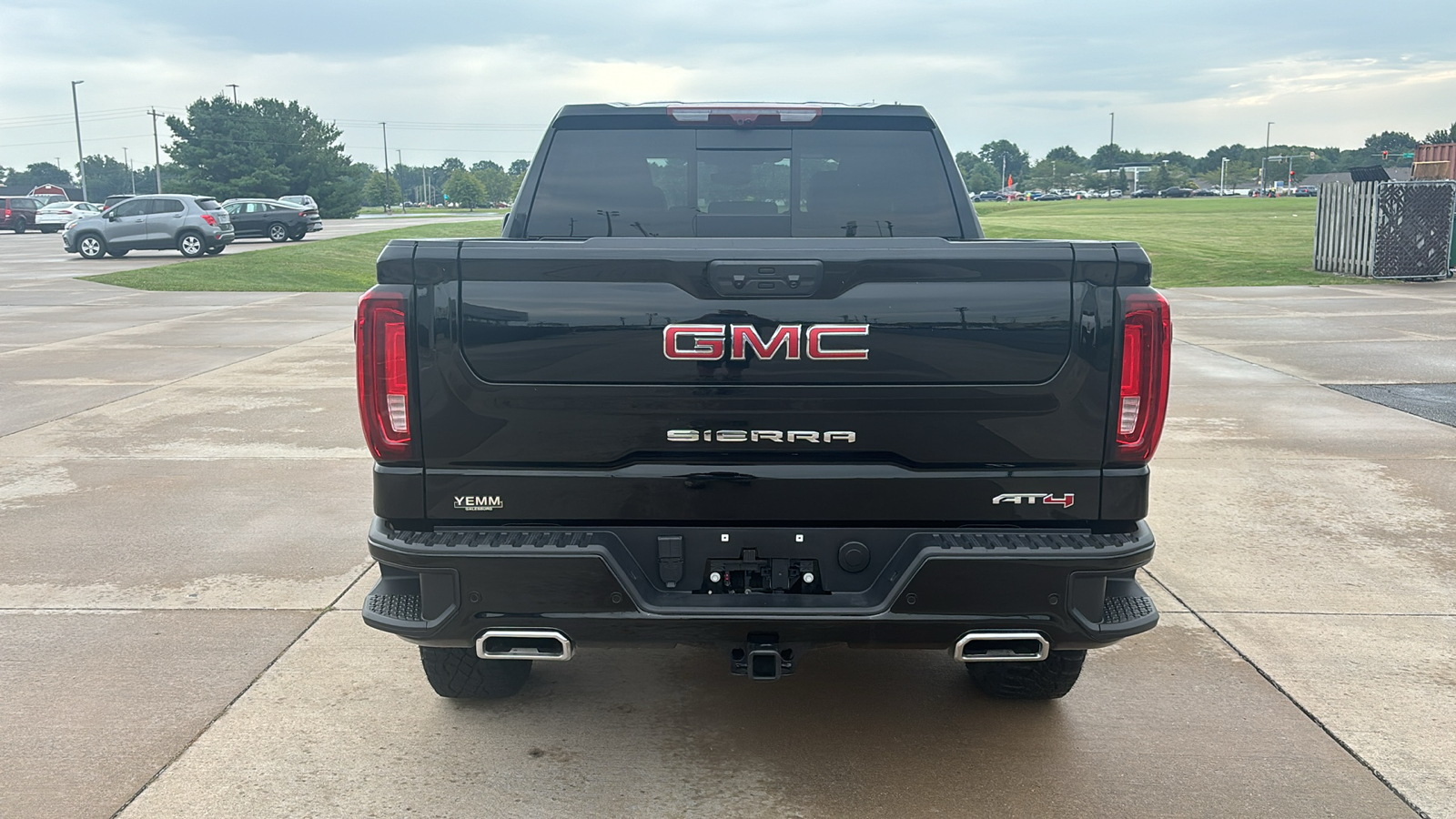 2024 GMC Sierra 1500 AT4 7