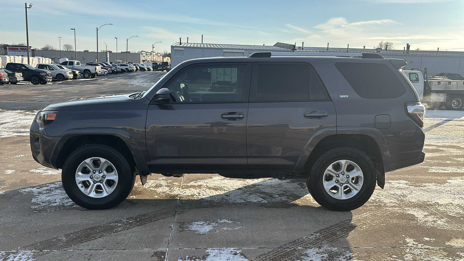 2021 Toyota 4Runner SR5 5