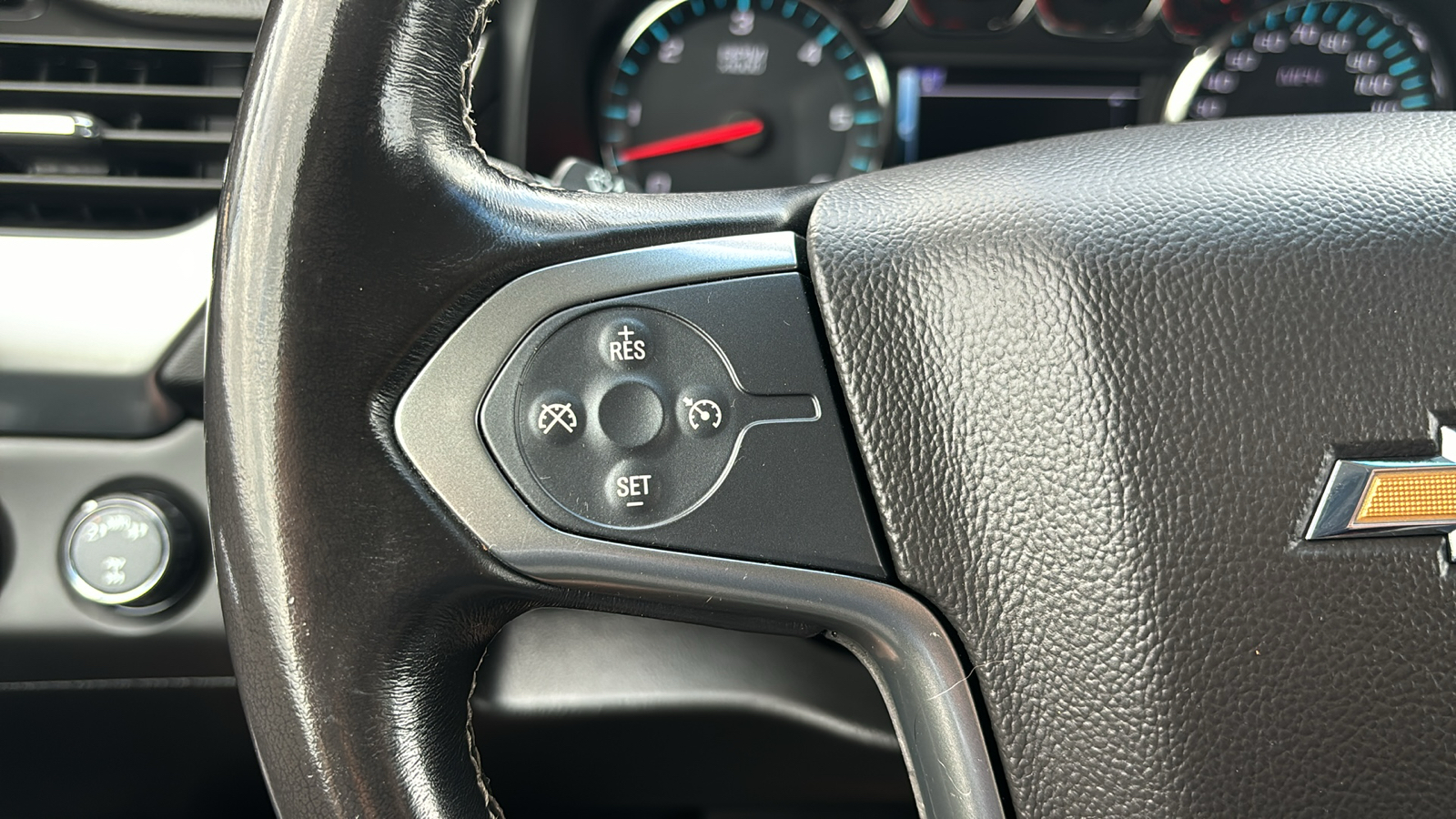 2019 Chevrolet Tahoe  14